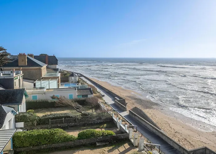 à 4, Gare Et Lajarrige, Grande Terrasse